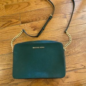 Michael Kors Jet Set Crossbody in Dark Green